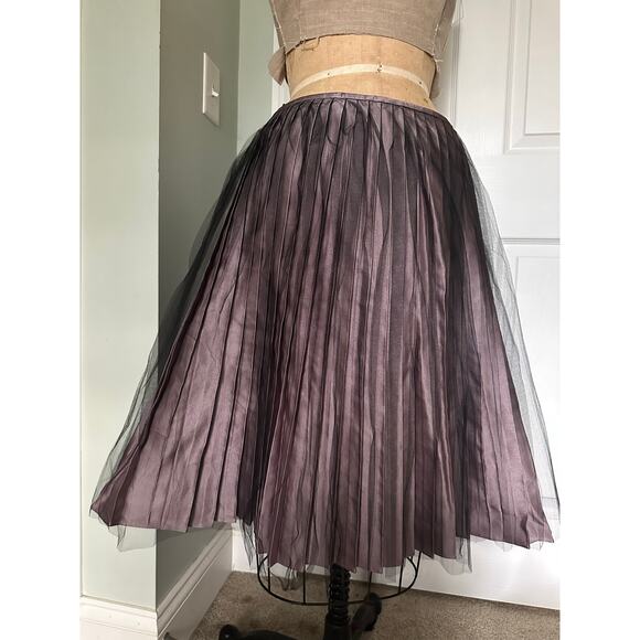 St. John evening Collection Pleated Metallic Skirt pink black tutu knee sz 8 - Picture 15 of 16